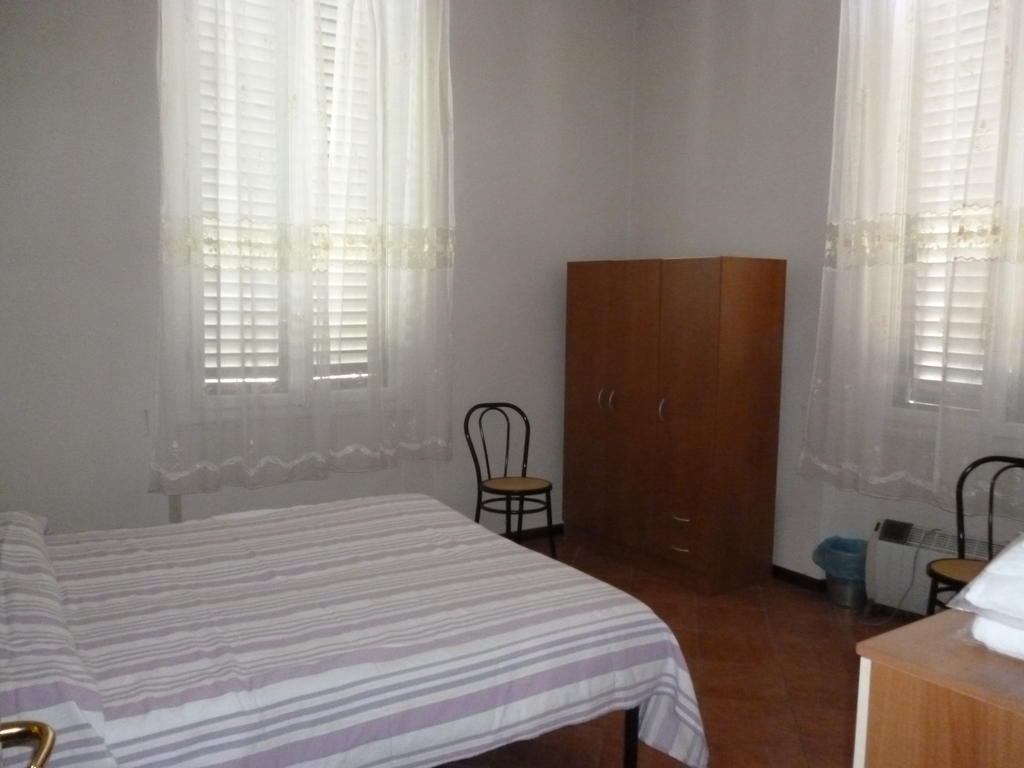 27 Aprile Hotel Florence Room photo